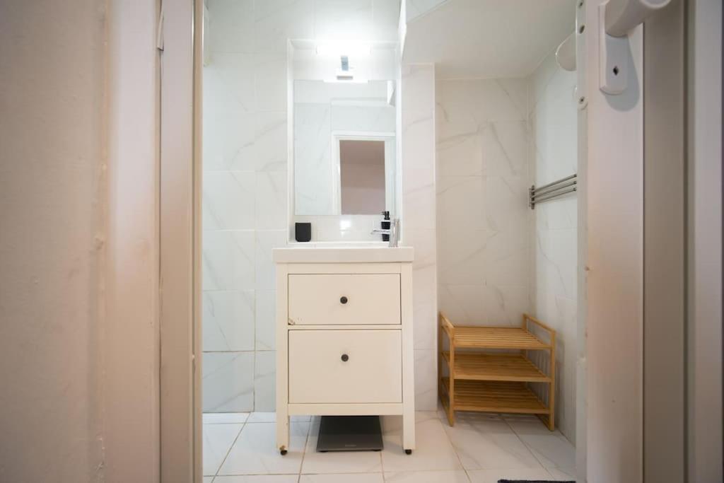 Appartement Tout Equipe Proche De La Plage 2 A 4 Couchages Marseille Extérieur photo